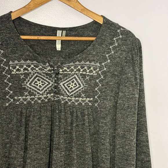 Monoreno Gray Embroidered Boho Sweater Dress Women Size Medium Pullover Tunic - Picture 8 of 13